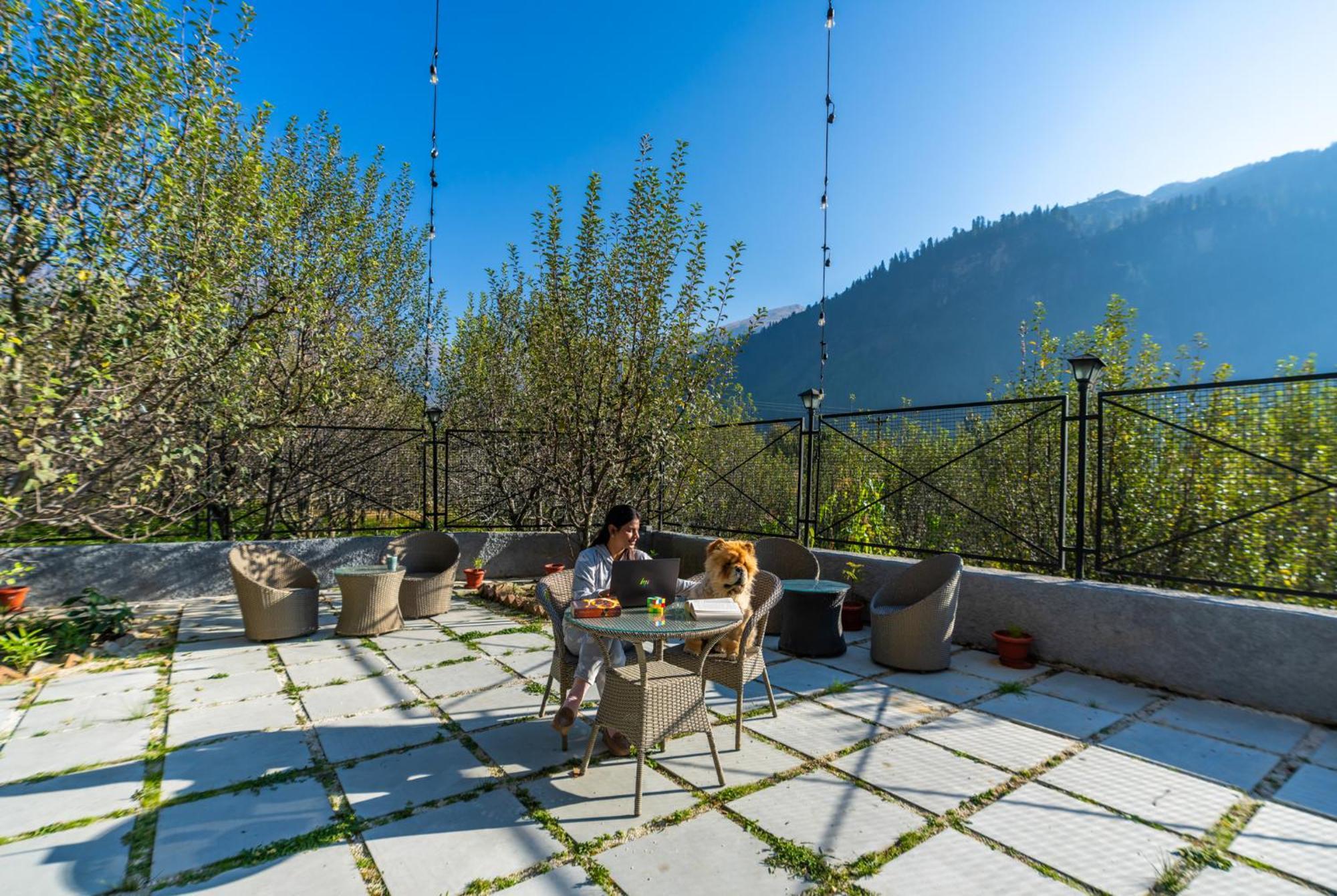 The 14 Gables, A Boutique Stay - Pet Friendly Hotel Manāli Eksteriør bilde