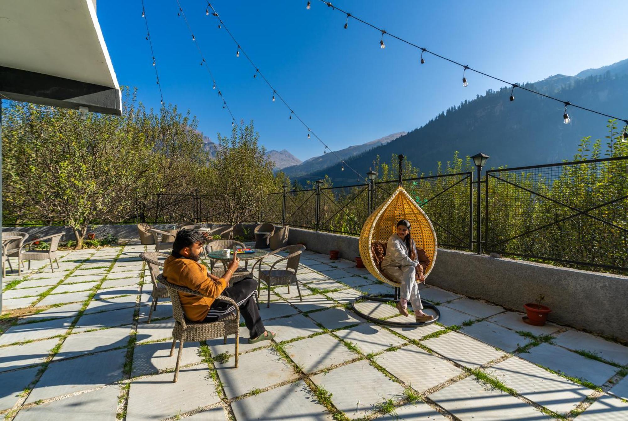 The 14 Gables, A Boutique Stay - Pet Friendly Hotel Manāli Eksteriør bilde