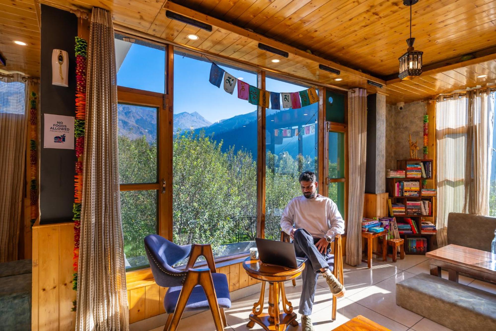 The 14 Gables, A Boutique Stay - Pet Friendly Hotel Manāli Eksteriør bilde