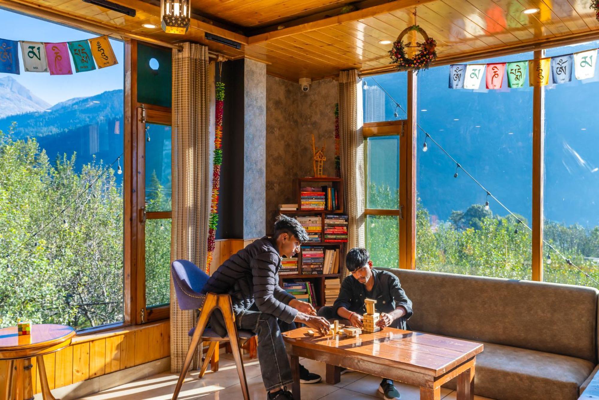The 14 Gables, A Boutique Stay - Pet Friendly Hotel Manāli Eksteriør bilde