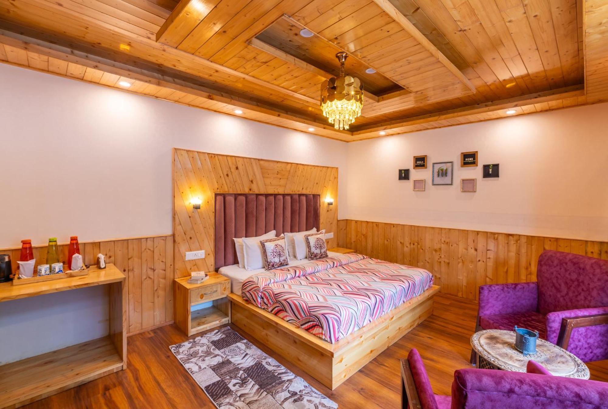 The 14 Gables, A Boutique Stay - Pet Friendly Hotel Manāli Eksteriør bilde