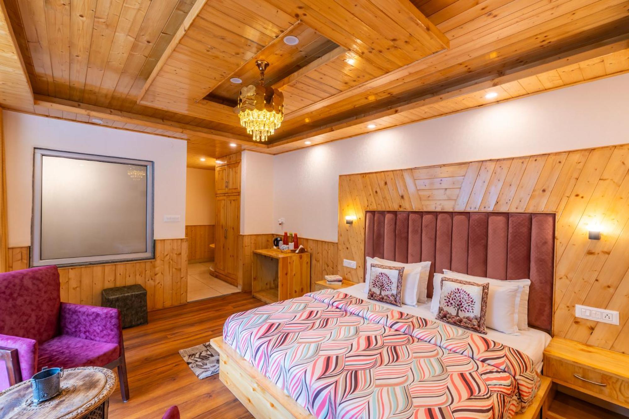 The 14 Gables, A Boutique Stay - Pet Friendly Hotel Manāli Eksteriør bilde
